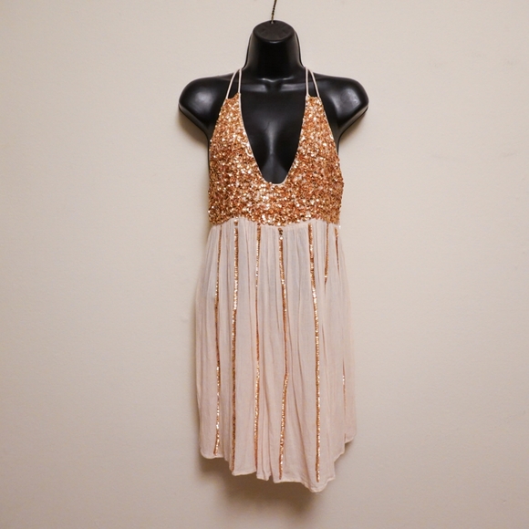 FREE PEOPLE - INTIMATELY Peach/Pink Crepe with Rose Gold Sequin Detail, size PS - Picture 1 of 5